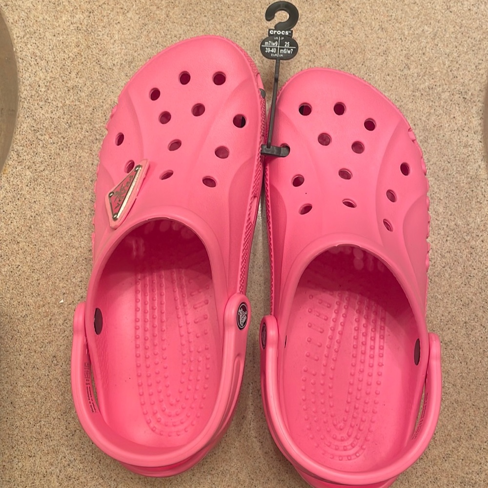 Pink crocs brand new